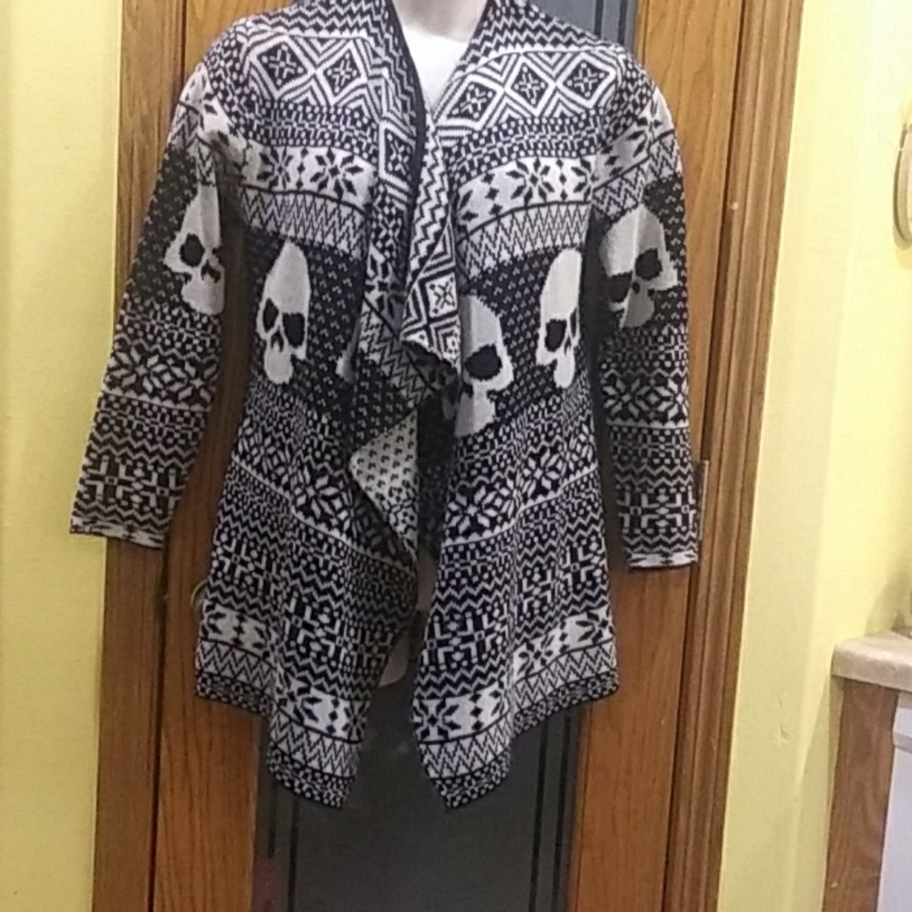 Iron fist cardigan